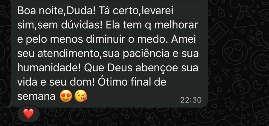 Print de conversa de WhatsApp com paciente, nome ocultado